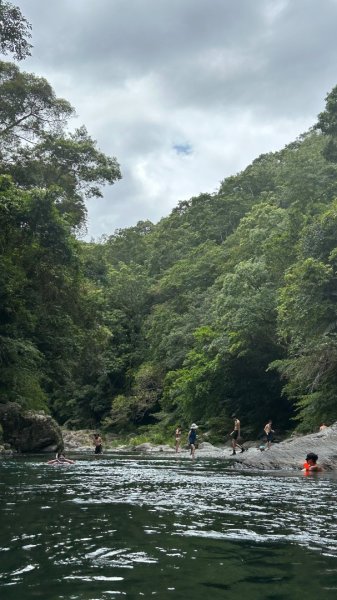 烏來卡拉莫基2972120