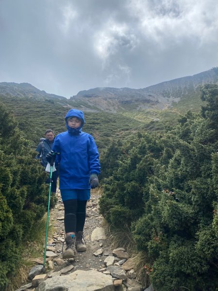 與孩子同行 2022/11/05~2022/11/06雪山主峰(七卡起登)1920767