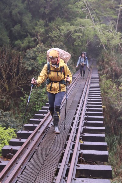 豐山眠月：石夢谷連走水漾千人洞2757720