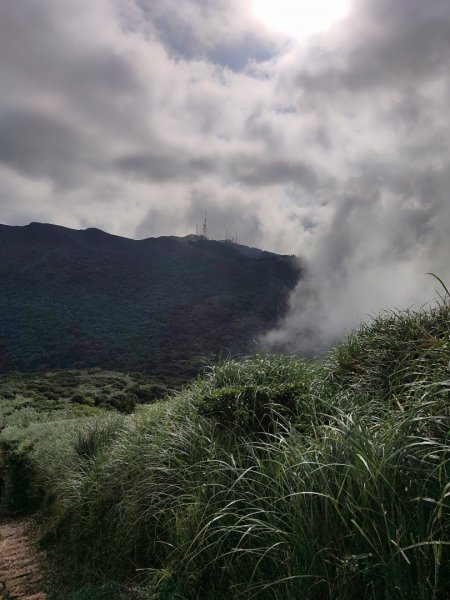 大屯主峰與連峰2218772