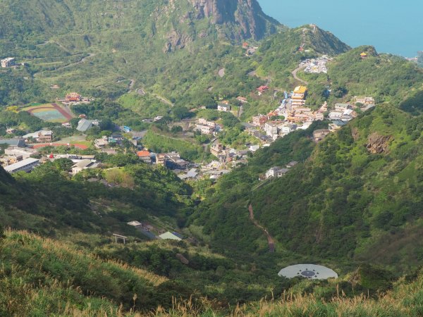 [新北]黃金三稜：無耳茶壺山、半平山、燦光寮山519471