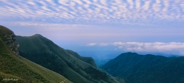 陽明山趴趴走追雲趣 1/172983238