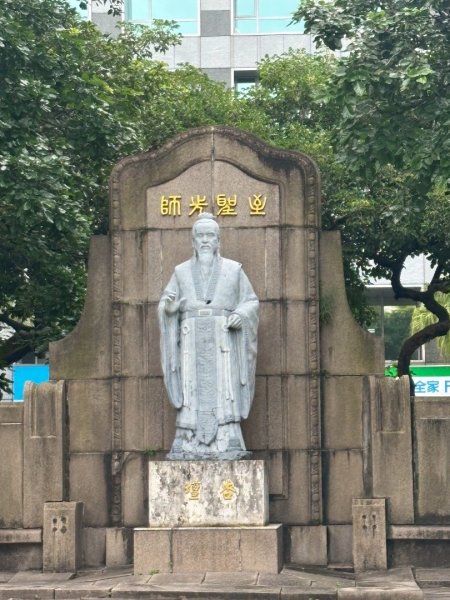 雨天備案💙 台灣博物館的古生代館-台大動植物館免費參觀-北投♨️季2799062