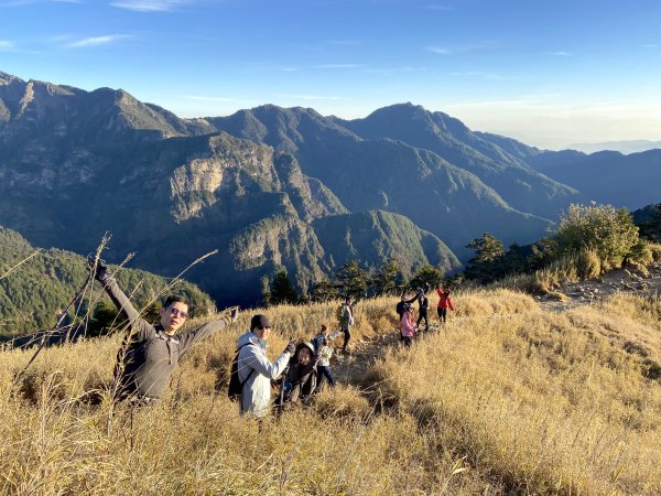 年輕人爬山趣～ 雪山東峰X武陵賞櫻 2/18-19 20232058435