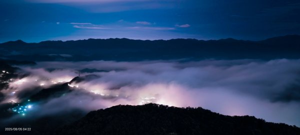 #二格山 #琉璃光 #日出 #雲海流瀑 #斜射光  8/52852496