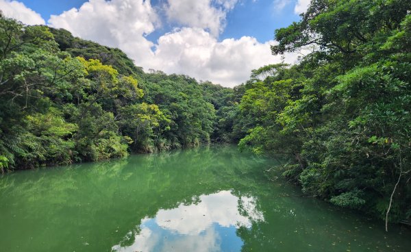 白石湖吊橋，春秋步道，同心池，許願步道，大崙頭山，甜水鴛鴦湖，龍船岩，開眼山，白鷺鷥山，大湖公園