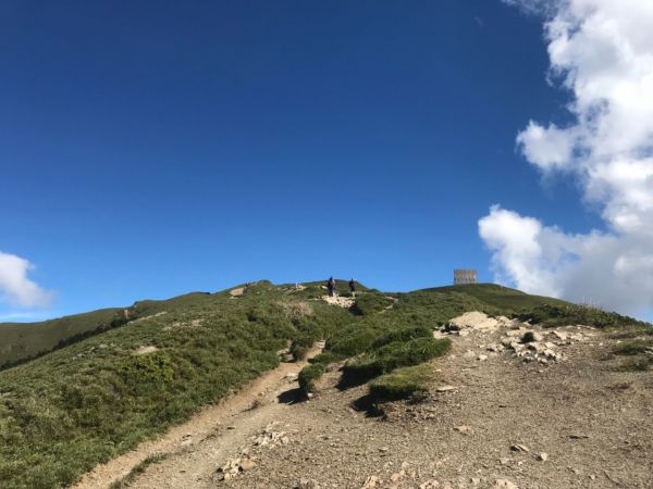 高山上的草原359321