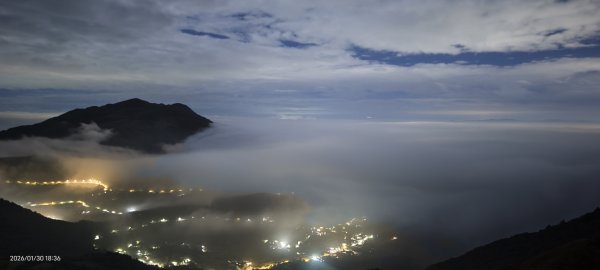 #大屯山 #雲海 #琉璃光 1/302990951