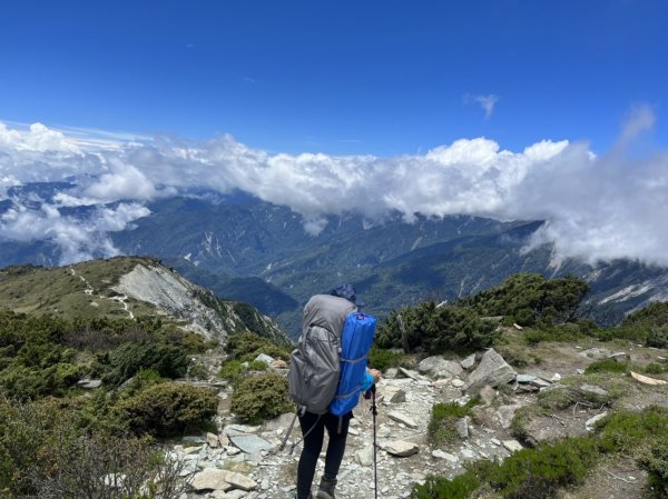 2022/06/02-2022/06/03(兩天一夜-嘉明湖/向陽山/三叉山)1728658
