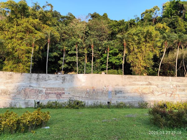 【臺北大縱走 5】碧山巖→忠勇山越嶺步道→金龍產業道路→圓明寺步道→鄭成功廟步道→文間山→劍潭山步道2744924