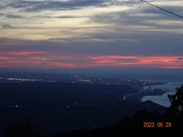 觀音山硬漢嶺～觀日落賞夜景1724181