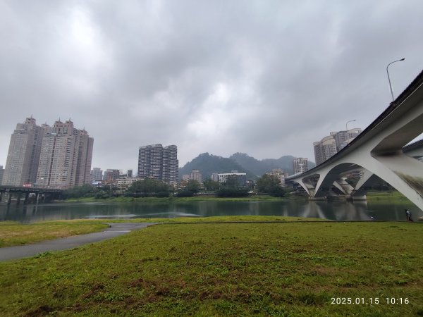 2-2 新店溪左岸自行車道→陽光運動公園→陽光橋→奇蹟公園2690915