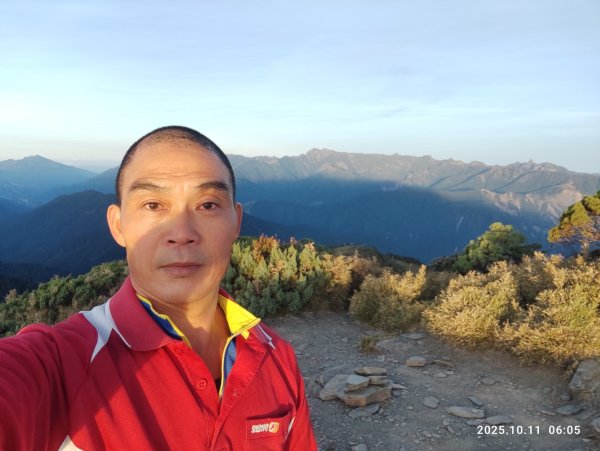 玉山群峰、南湖大山3055746