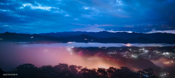 跟著雲海達人山友追雲趣 #雲洞山莊 #曙光 #日出 #雲海 10/29 & 超級月亮11/52926116