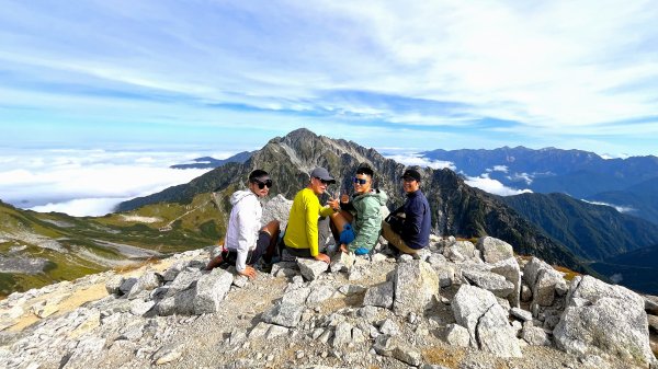 走在上帝翻落的調色盤上日本劍岳與立山連峰的山遊記2954049