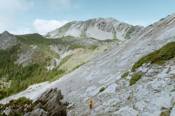 島的輪廓_南湖群峰450350