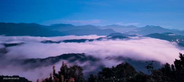 #二格山 #琉璃光 #月圓 #火燒雲 #霞光 #雲海流瀑 #日出 #日月同框 9/92881118