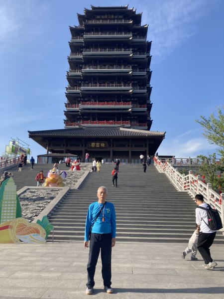 中國山東淄博海岱樓鍾書閣 - 中國最美書店；知味齋大飯店；夜訪周村古大街、開葷燒烤2776619