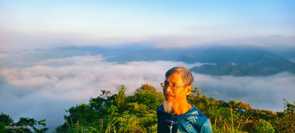 北宜郊山之濫觴 #曙光 #日出 #雲海 8/72853799