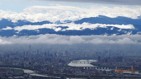 雲霧飄渺間的台北盆地&觀音山1926312