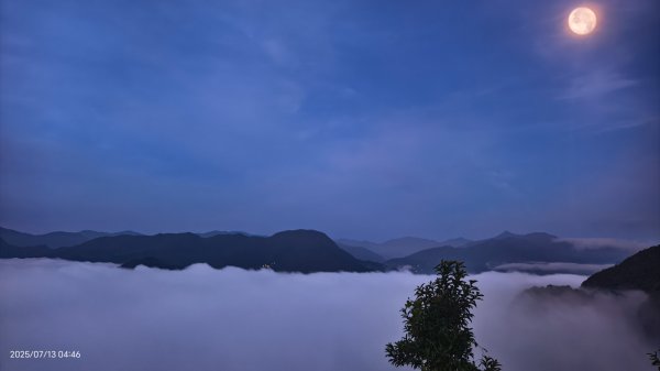 跟著雲海達人山友追雲趣 #月光雲海 #曙光雲海 #日出雲瀑 7/132834968