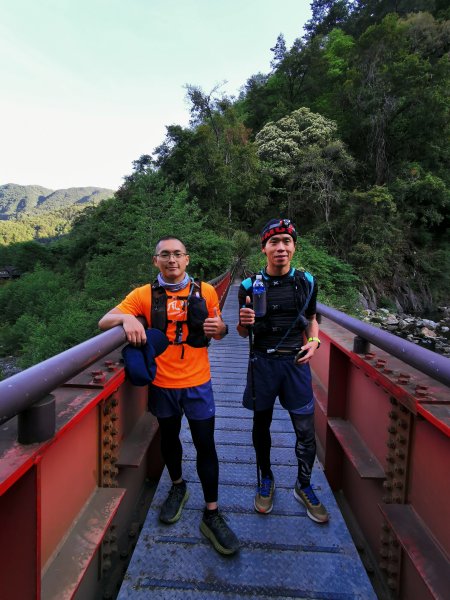 一日大霸群峰之高山杜鵑看好看滿 ( 大霸尖山、小霸尖山、伊澤山、加利山 )- 2021/5/21374750