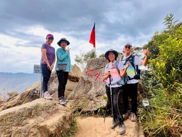 🌈10/19（日）雙石縱走（石牛+石門）✨FB：熊熊趴爬走🌈2921484