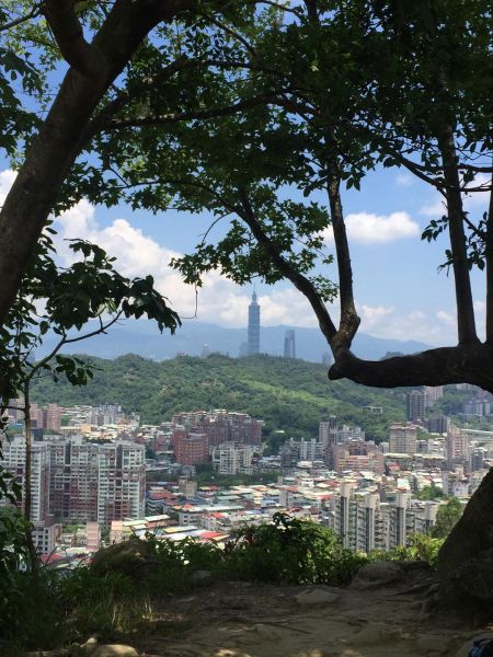 景美仙跡岩淨山封面