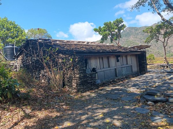 老七佳石板屋3011058