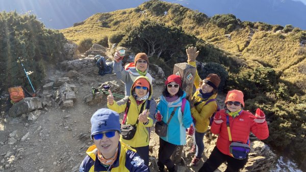 合歡東峰看日出|Mt. Hehuan East Peak|松雪樓|峯花雪月2389776