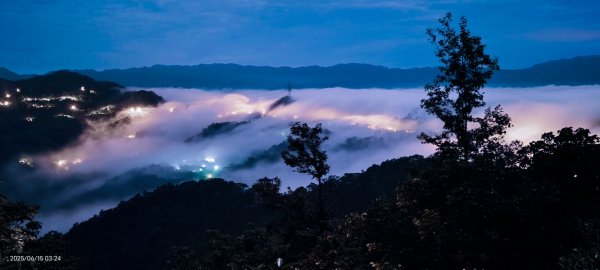北宜郊山之濫觴 #琉璃光雲海 #琉璃光雲瀑 #日出雲海 #觀音圈雲海 #海景第一排 6/152812331