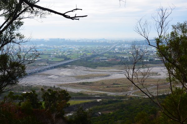 火炎山 (大年初一雨中行)1601460