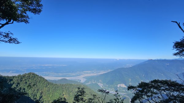 【尾寮山靜修日：一人一山，一念清明，山無語，我自省】🌿2937946