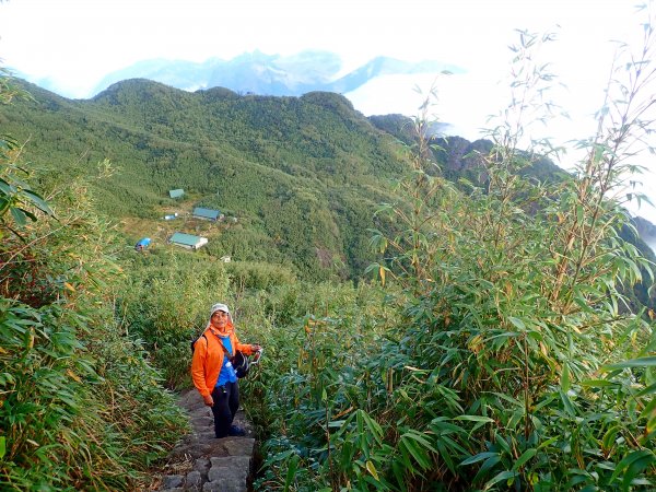 北越自由行2--攀登越南最高峰番西邦峰770318