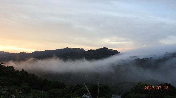 二格路曙光日出雲瀑&二格山雲海流瀑7/182222015