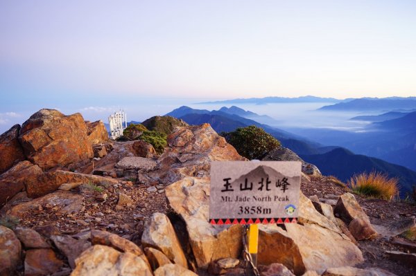 台灣百岳 | 玉山前五峰1475550