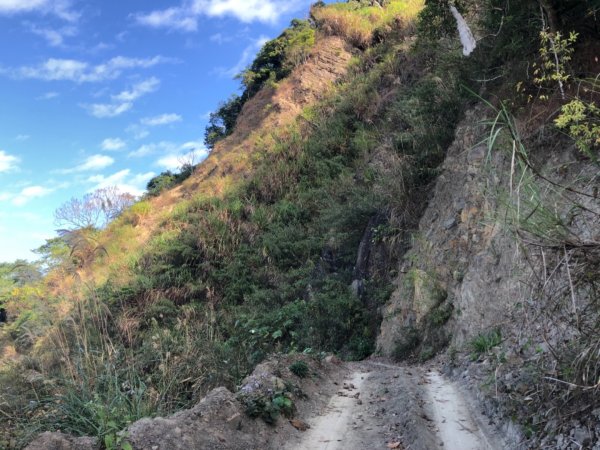 高雄市甲仙區小百岳69號白雲山（廓亭山）一等三角點及一等衛星控制點1984419