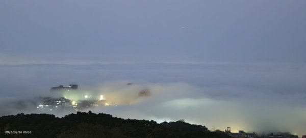 陽明山趴趴走追雲趣 #雲海 #琉璃光 #文化大學 2/163001227