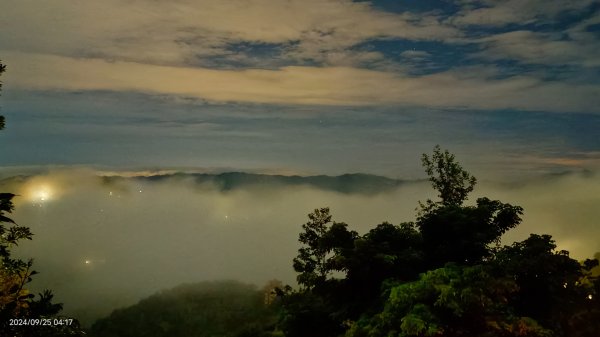 二格山 #琉璃光雲海 #雲海流瀑 曙光9/252603019