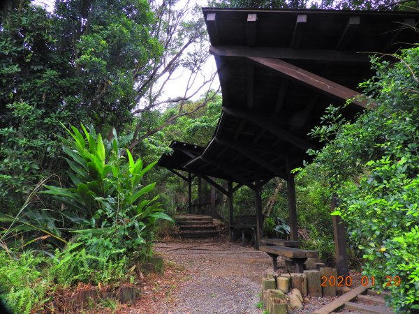 臺北市 文山 中埔山東峰817233