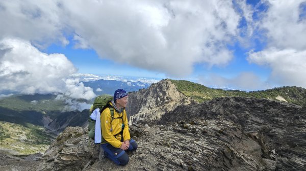 20251003-1006 南湖群峰四天6座百岳2919736