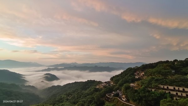 石碇趴趴走追雲趣-琉璃光雲瀑+晨曦日出雲海+火燒雲2483875