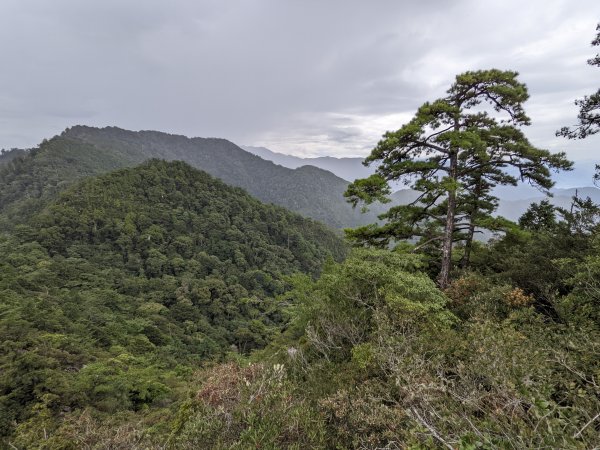 鳶嘴山稍來山1885877