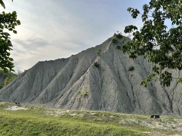 田寮月世界地景步道
