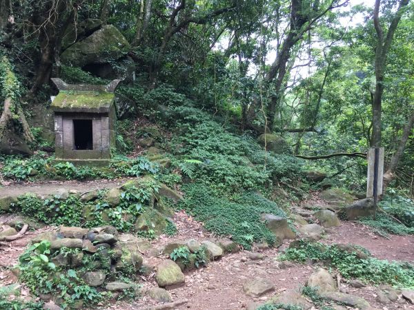 竹子山古道-竹子山微波反射板俗稱北北峰144752