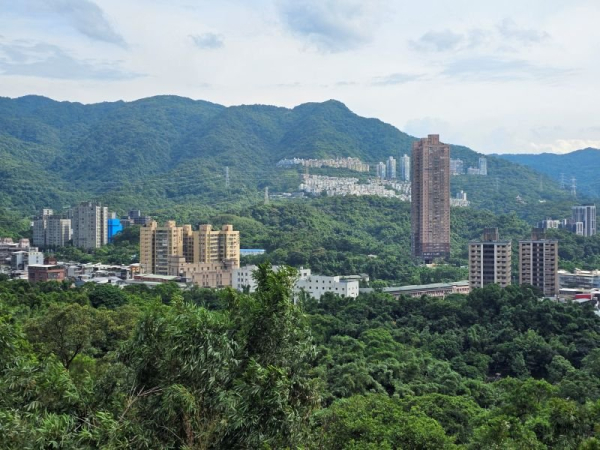 四股埤、錦峰山、錦峰山中峰、錦峰山西峰