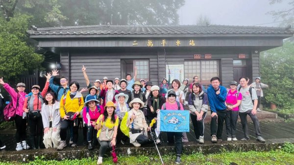🌈9/5（六）二萬坪山×抱樹石步道×十字路車站FB：熊熊趴爬走(富裕登山社)🌈3115779