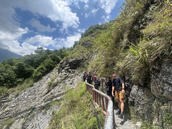 八通關古道X玉山前峰-年輕人爬山趣2848107