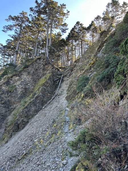 帶著76歲老爸跟團衝破四大障礙之干卓萬下武界_2024/11/27~12/012659414