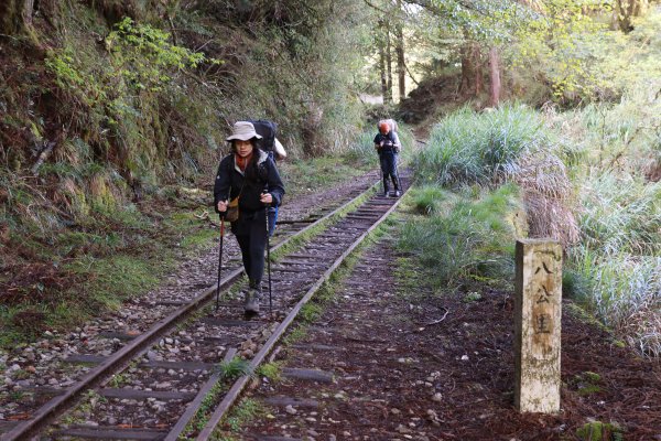 豐山眠月：石夢谷連走水漾千人洞2757724